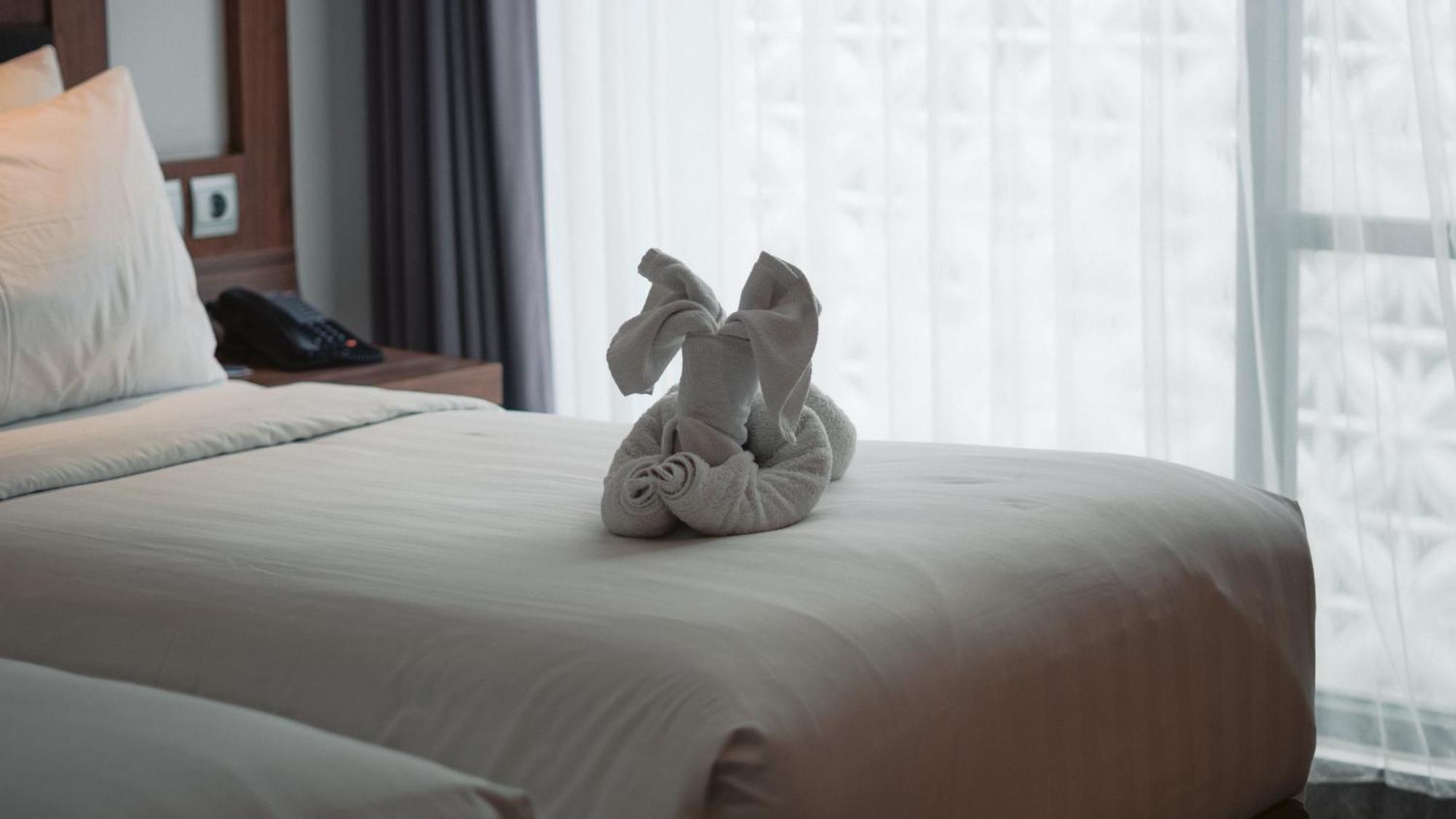 Fairfield By Marriott Bali South Kuta Hotel