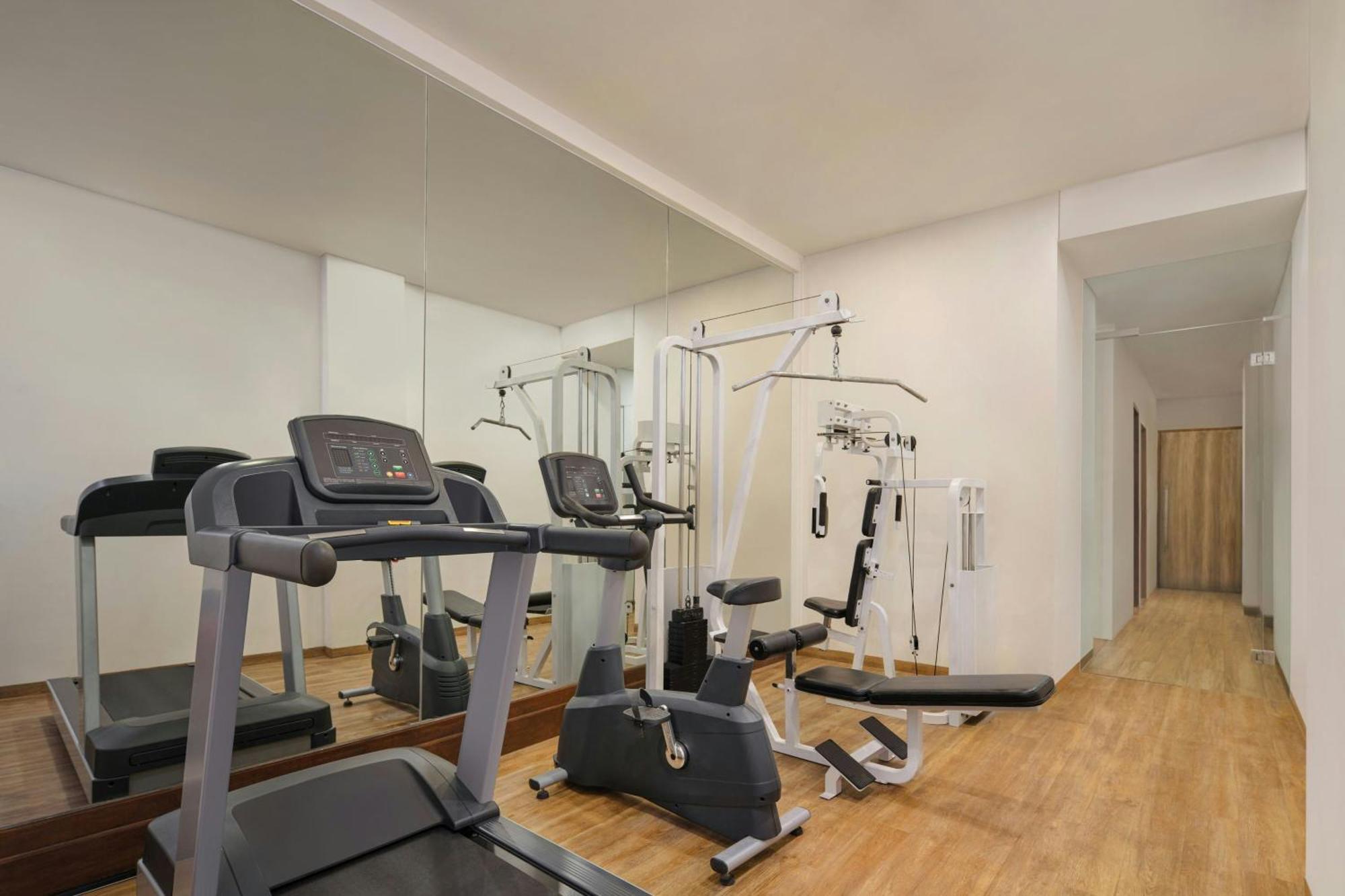 Fairfield By Marriott Bali South Kuta 4*