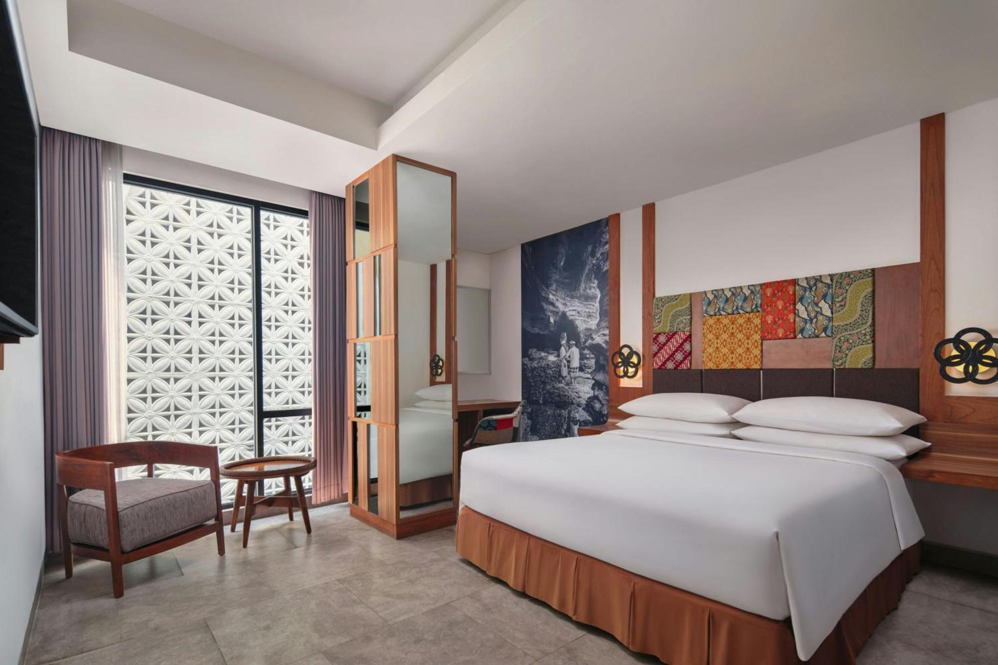 Hotel Fairfield By Marriott Bali South Kuta 4*